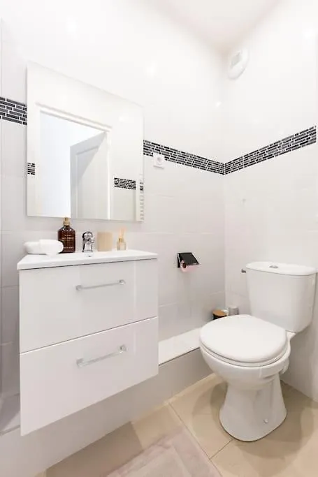 T2 Parisien- 1 Min A Pied Du Metro Ligne 13 & 14 Apartamento