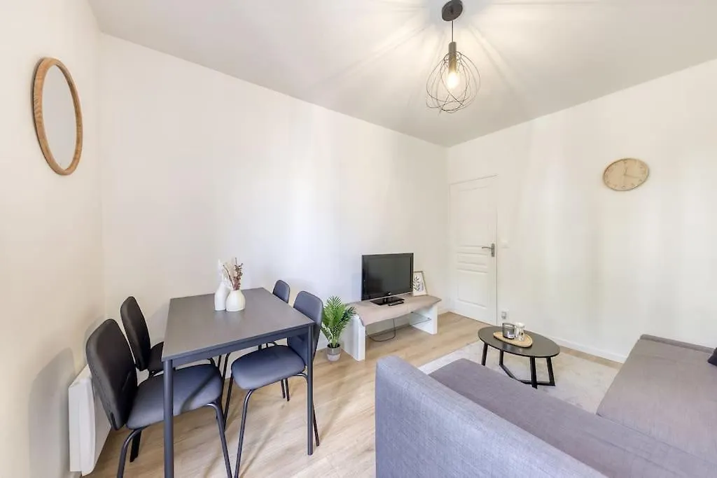 T2 Parisien- 1 Min A Pied Du Metro Ligne 13 & 14 Apartamento
