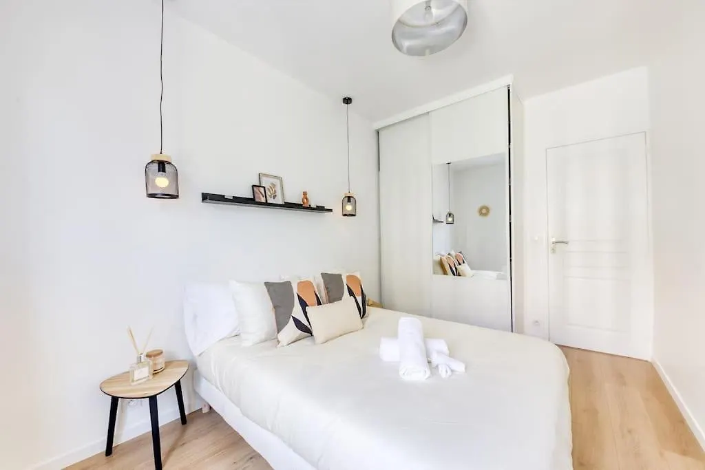 T2 Parisien- 1 Min A Pied Du Metro Ligne 13 & 14 Apartamento