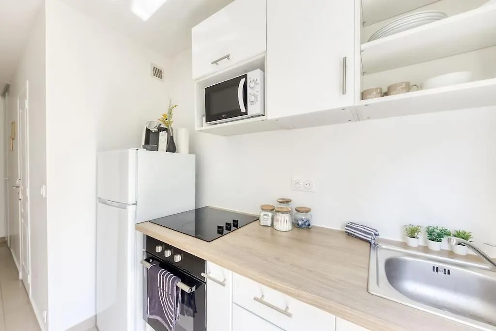 Apartmán T2 Parisien- 1 Min A Pied Du Metro Ligne 13 & 14 0*, Paříž Francie